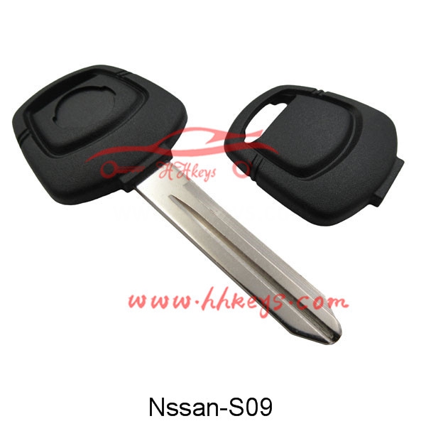 Nissan Sentra Transponder Key Shell With Silver Logo